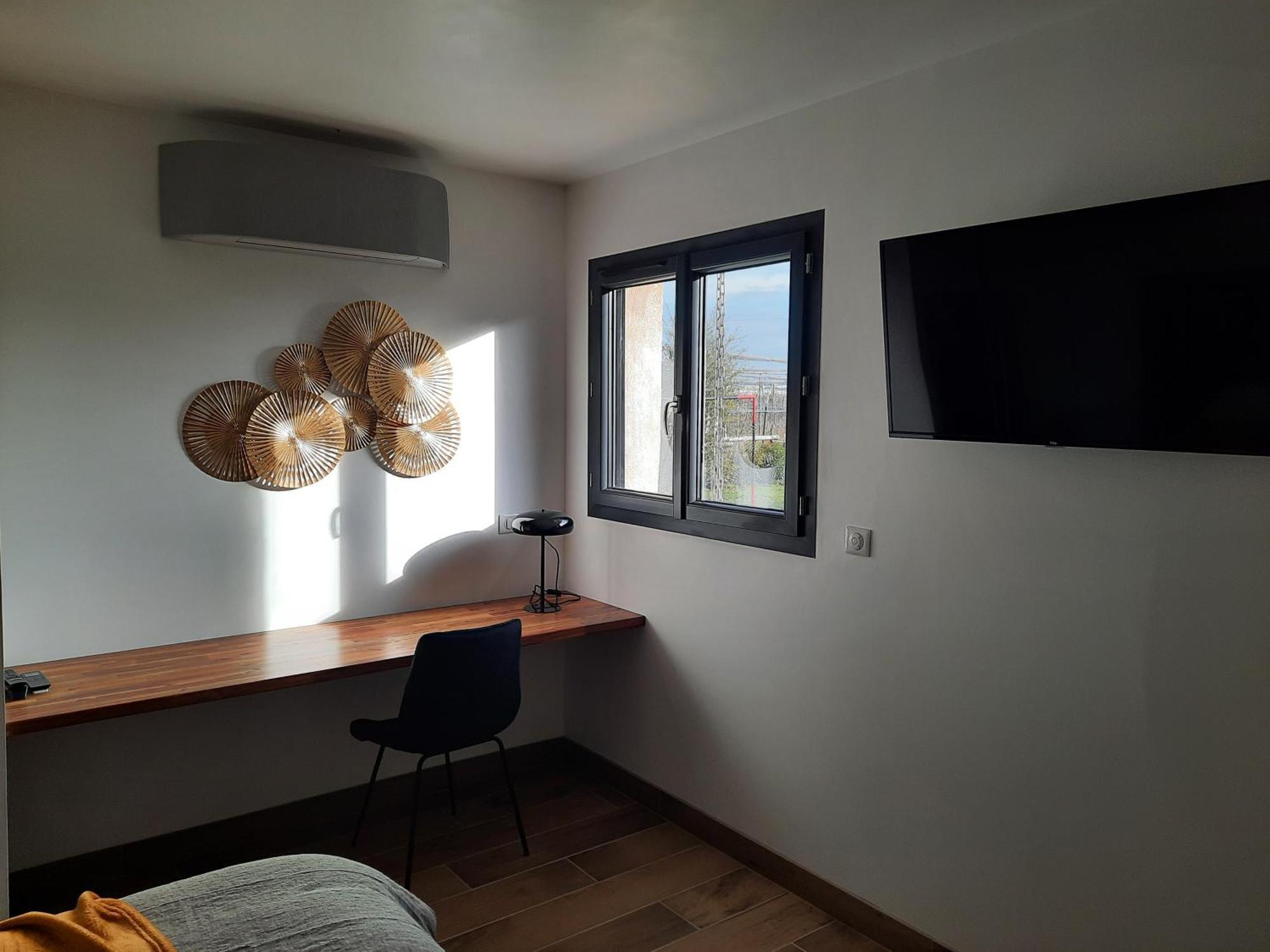 Petit Coin De Paradis, Calme Et Confort Garantie ! Chambre Independante Dans Une Dependance ! Montauban Exterior photo